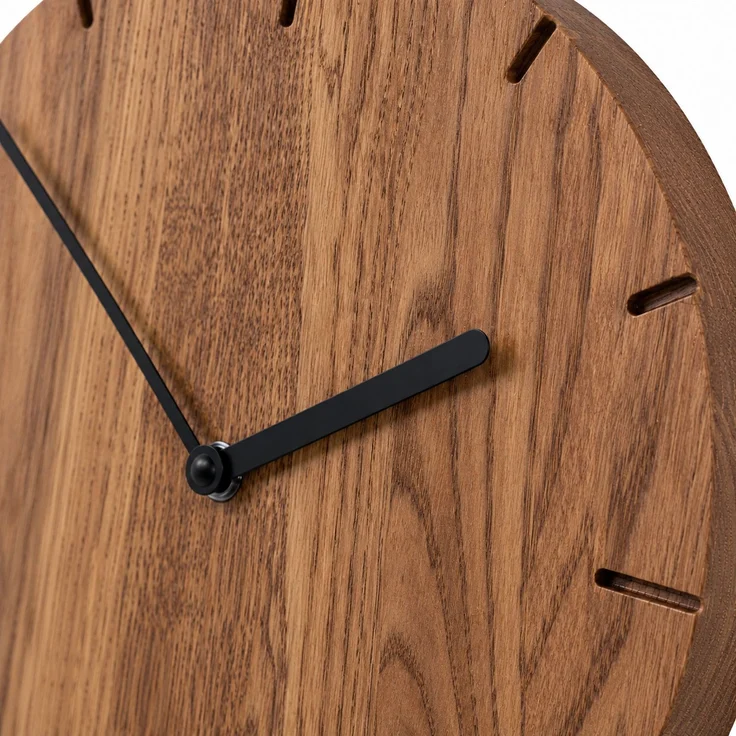 Natuhr Wanduhr F4002D Solide Funkwanduhr aus dunkler Eiche – Massivholz Eiche – Eiche dunkel – 30 × 30 × 4 cm – Bild 3