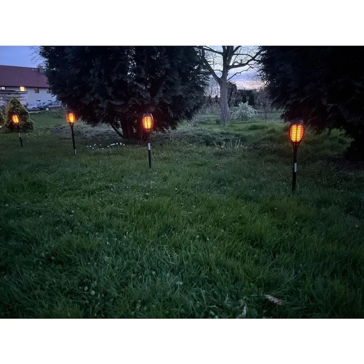 Gardlov LED Solarleuchte LED Solarleuchte LED Solar Gartenleuchten Flammeneffekt 4er Set Deko, LED, warmweiß, Wetterfeste IP44 Solar Gartenfackeln mit Dämmerungssensor 4 flammig – Bild 3