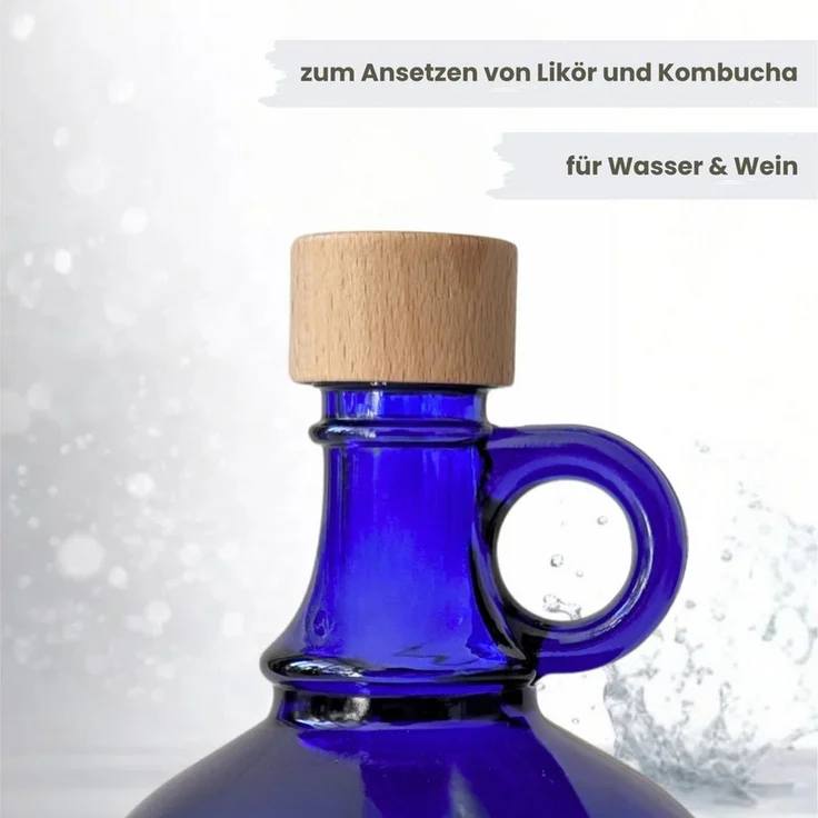mikken Trinkflasche Henkelflasche 2000 ml blau mit Holzdeckel – Glasballonflasche Blauglas, UV-Schutz, XXL, Lebensmittelecht – Bild 4