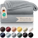 Blumtal Kuscheldecke aus Fleece - hochwertige Decke, Oeko-TEX® Zertifiziert in 220x240 cm, Kuscheldecke flauschig als Sofadecke, Tagesdecke oder Winterdecke, Grau