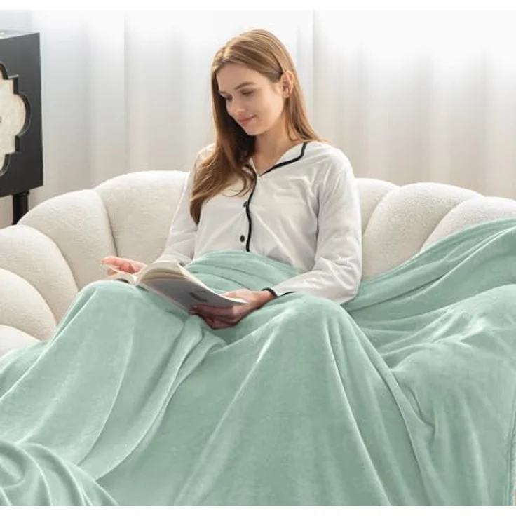WAVVE Kuscheldecke Flauschig Decke Fleecedecke - Sofadecke 150x200 cm Warm Wohndecke Couchdecke, Salbei-Grün Decke Weich Sofaüberwurf XL – Bild 5