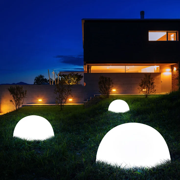 2er Set Moderne LED Halbkugel Solarleuchte für den Garten – Bild 7