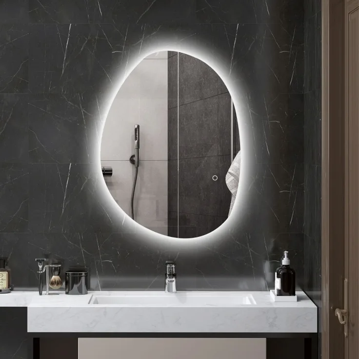 Asymmetrischer Badspiegel aus Glas mit LED-Hintergrundbeleuchtung und Anti-Beschlag, 50x70 cm, Silber
