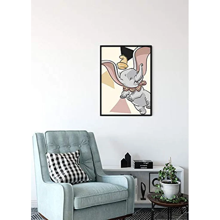Komar Disney Wandbild Dumbo Angles, Kunstdruck für Kinderzimmer, 30x40cm, ohne Rahmen, seidenmatte Oberfläche, lichtecht und wasserfest, WB025-30x40 – Bild 4