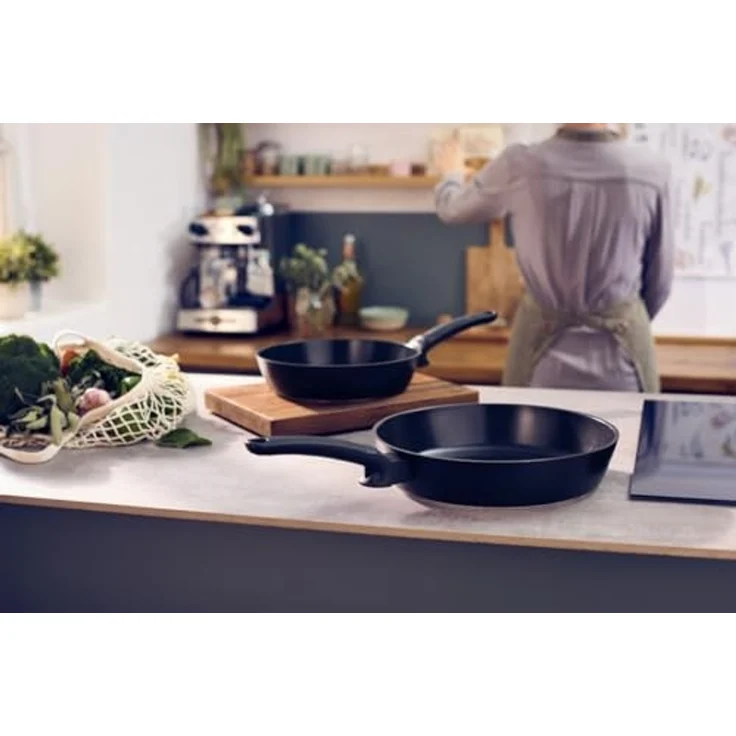 Fissler Pfannen-Set Ceratal® Evo Classic, Aluminium (Set, 1x Bratpfanne 24 cm + 1x Bratpfanne 28 cm), 2-teiliges Keramikpfannen-Set – Bild 3