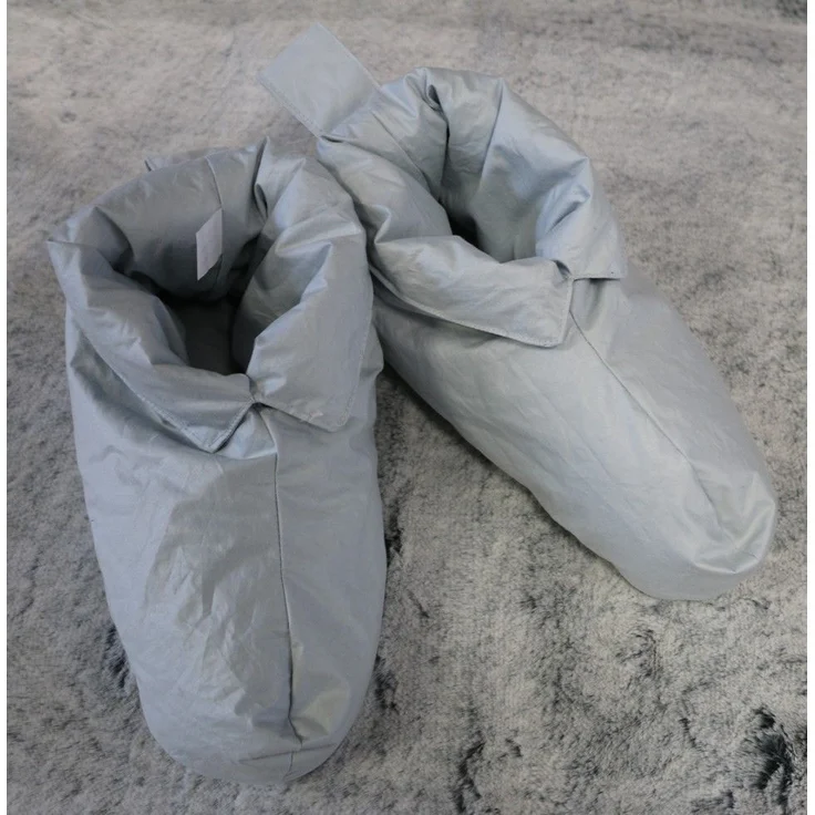 Betten Hofmann Kuschelwarme Daunenschuhe Bettschuhe Hausschuhe silber Gr. 2 – Bild 2