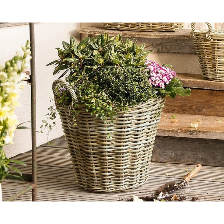 Dekoleidenschaft Pflanzkübel Pflanzkorb "Rustikal" aus Rattan, rund, grau, Blumentopf, Pflanztopf, Blumenkübel, Flechtkorb, Pflanzentopf, Gartendeko für Draußen – Bild 1