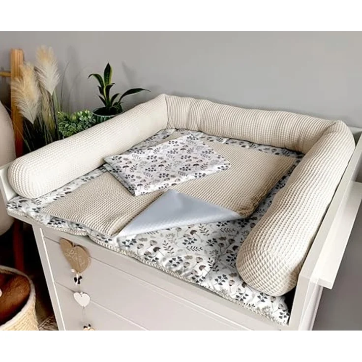 Wickelauflage Set 6-teilig – Wickelunterlage aus Baumwolle & Waffelstoff – Baby Wickelauflage – Geschenk zur Babyparty – Wickeltischauflage – 85x75 cm (Breite x Tiefe), Zweige und hellbeige – Bild 5