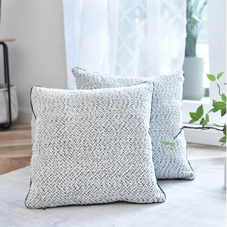 Gardinenbox Dekokissen, Chenille Bouclé-Optik Schwarzer Paspelierung 2023330K – Bild 2