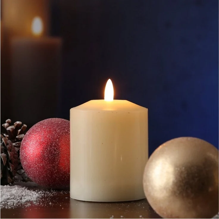MARELIDA LED-Kerze Stumpenkerze Echtwachs flackernd H: 11,5cm D: 7,5cm Timer creme, LED Classic, warmweiß (2100K bis 3000K) – Bild 3