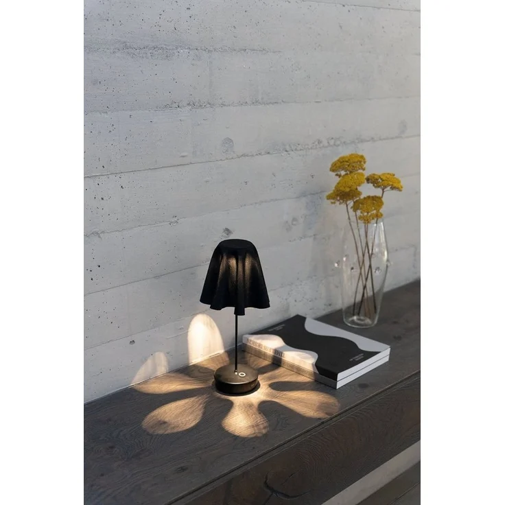 Zafferano, Swap Pro Lampe, Wiederaufladbare und Kabellose Tischlampe mit Touch Control, Geeignet für den Innen- und Außenbereich, Stufendimmer, 2200-3000 K, Höhe 29 cm, Farbe Weiß – Bild 2