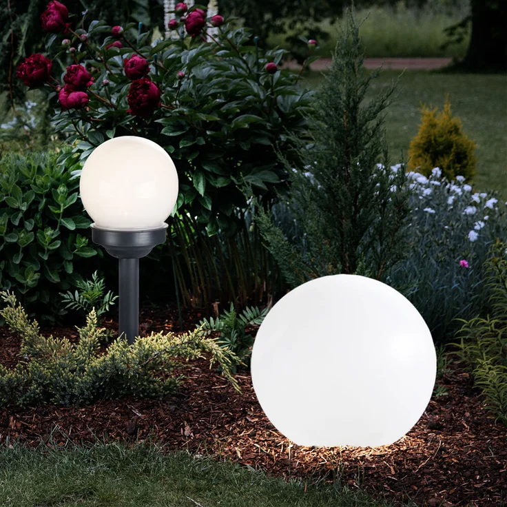 2er Set LED Solarleuchten, Kugel weiß, Erdspieß, D 10/15 cm – Bild 2