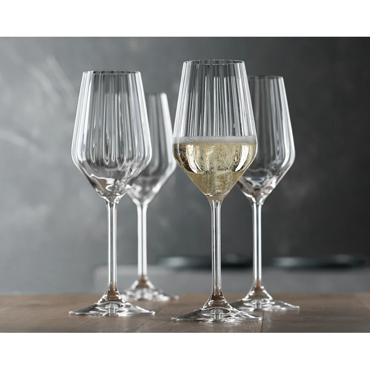 SPIEGELAU 4-teiliges Champagnerglas-Set LifeStyle – Bild 9
