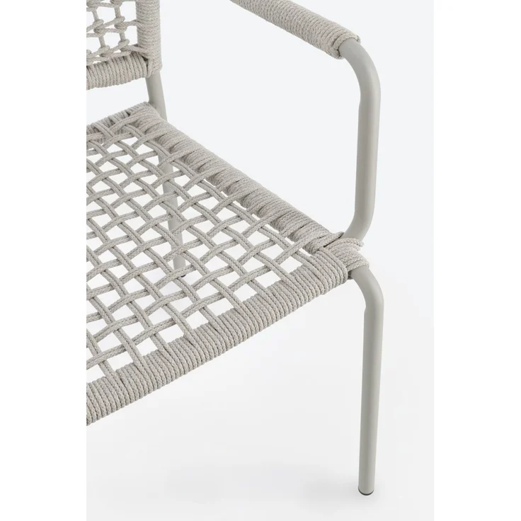 Gartenstuhl Rajada aus Aluminium, modern stapelbar, sandfarben, für Outdoor, mit Armlehnen – Bild 8