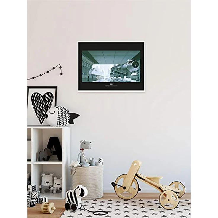 Komar Wandbild Star Wars Classic RMQ Hangar Shuttle, Kunstdruck 70x50 cm, seidenmatte Oberfläche, fotorealistische Druckqualität, ohne Rahmen – Bild 3