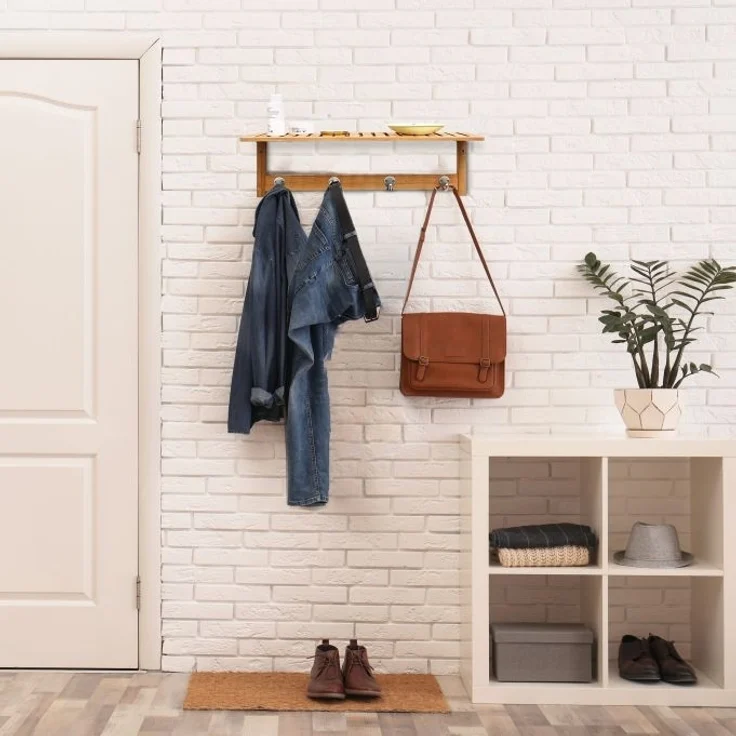 Relaxdays Wandregal mit 4 Haken, Bambus natur, 50 x 16 x 18 cm – Bild 5