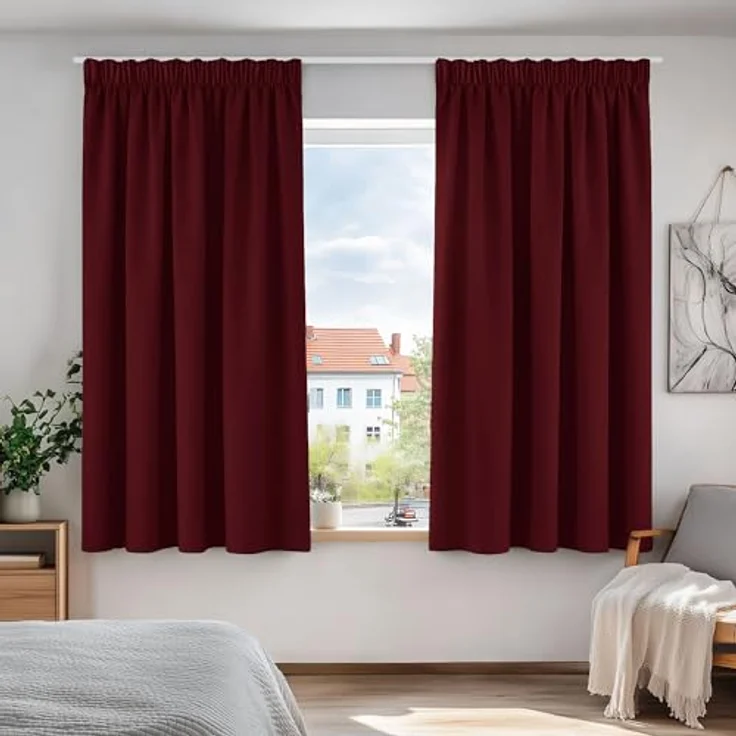 Deconovo Vorhänge mit Kräuselband Blickdicht Lichtundurchlässige Deko Rot | 2er Set, H 138 x B 168 cm, Gardinen für Schienensystem, Wärmeisolierende Vorhänge, Gardinen Kinderzimmer, Vorhang Kurz – Bild 1