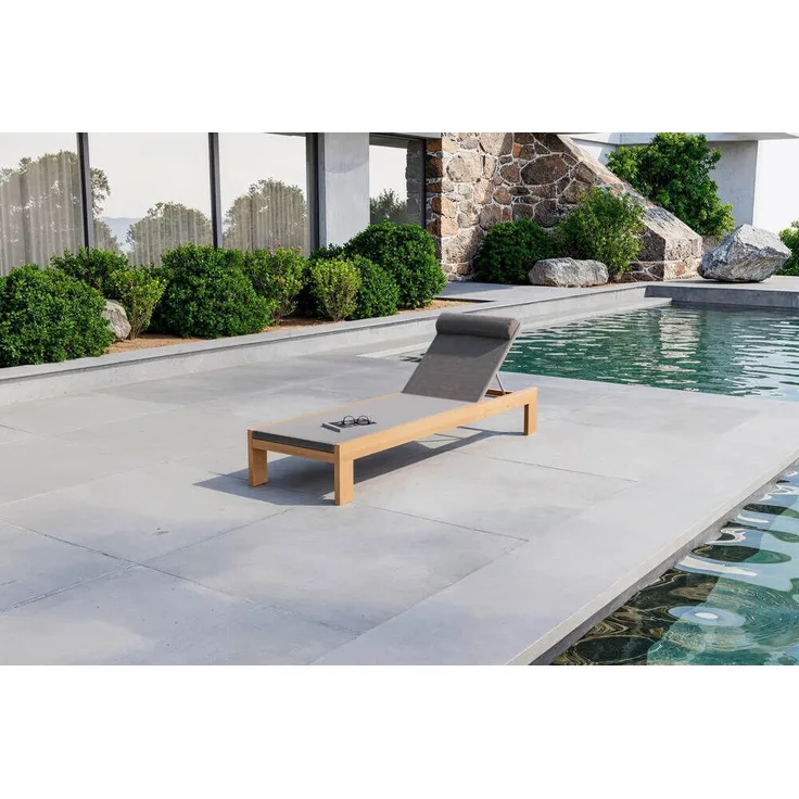 OUTFLEXX Gartenliege Bali, Sonnenliege aus FSC®-Akazienholz und Textilene, modern grau, mit 6-fach verstellbarer Rückenlehne und Kopfstütze
