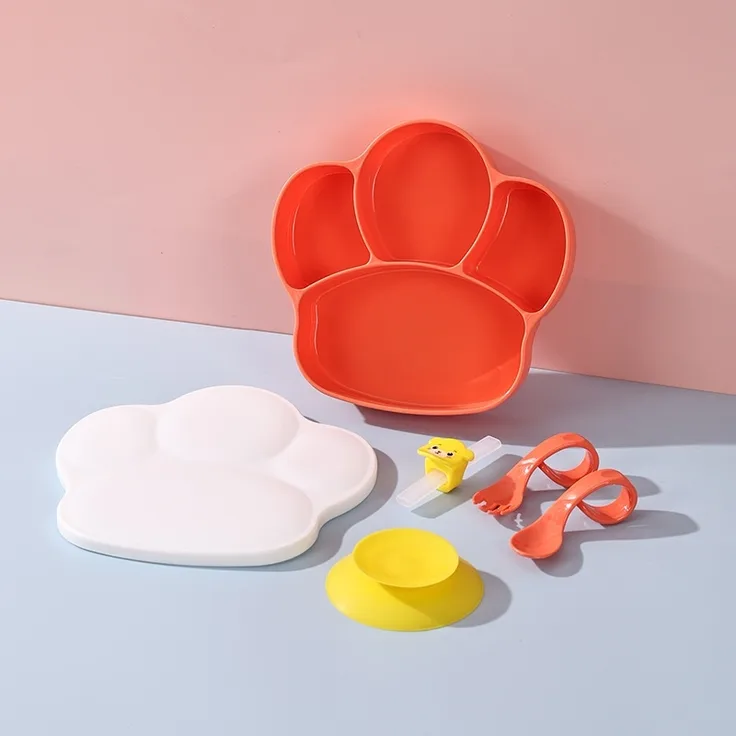 ABC Orangefarbenes 6-teiliges Baby-PP-Tellerset, Kindergeschirrset, integrierte Fächer, inklusive Baby-Silikon-Trinkbecher, Strohhalm und Trainingslöffel