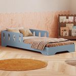 smartwood Kinderbett 90x200 cm in Blau - Montessori Bodenbett mit Rausfallschutz & Lattenrost - Aus handbemaltem Sperrholz - Sicher für Jungen und Mädchen - Einfache Montage - TILA 6