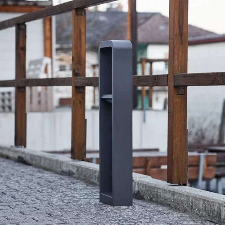 Lindby Außen-Stehlampe Darko, 1 x 17,7 W LED, warmweiß – Bild 4