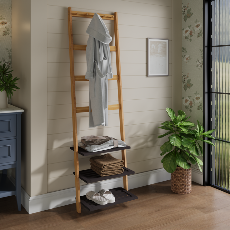 Handtuchleiter 52×28,5×183 cm aus Bambus mit 3 Ablagen und Haken – freistehendes Badregal in Natur – Bild 4