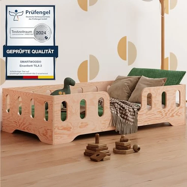 smartwood TILA 2 Kinderbett 80x160 mit Rausfallschutz und Lattenrost - Bodenbett Kinder Naturholz - Montessori Bett mit glatten Kanten - Betten für schnelle Montage - Bis zu 95 kg – Bild 2