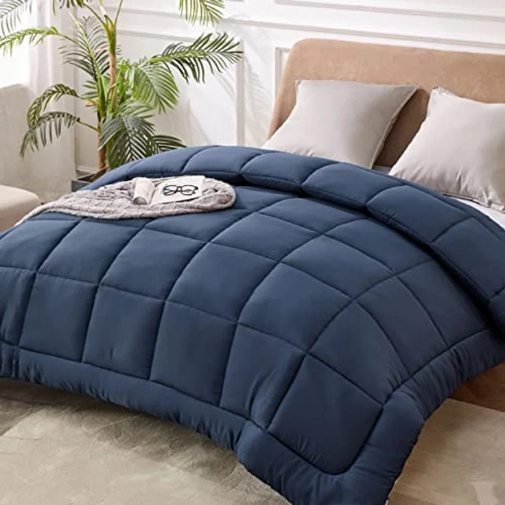 BEDSURE Bettdecke 200x200 Winterdecke 450gsm - Warm Winterdecke 200x200 cm für Winter, Waschbar Dicke Winterbettdecke, Marineblau – Bild 10
