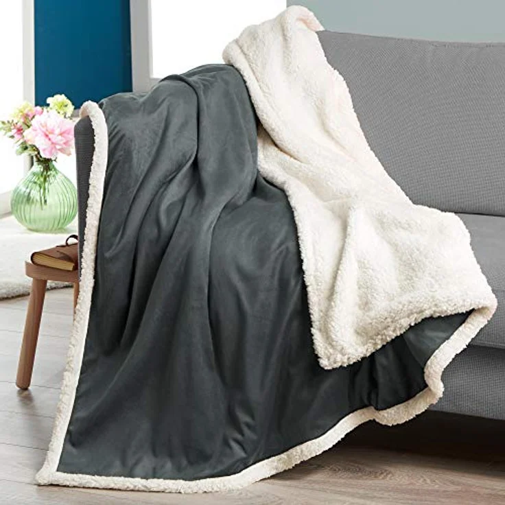 Wohndecke Arctic Kuscheldecke Sofadecke warm Nicki Felloptik 150x200cm grau, aqua-textil, bügelfrei,flauschig,kuschelweich,mollig warm,warm,effektvoll – Bild 4