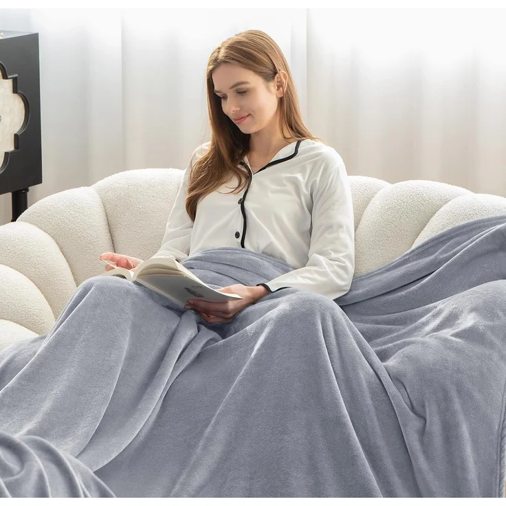 WAVVE Kuscheldecke Flauschig Decke Fleecedecke - Sofadecke 230x270 cm Wohndecke Couchdecke, Hellgrau Decke Sofa Leicht, Groß Decke Riesig Sofaüberwurf Weich – Bild 3