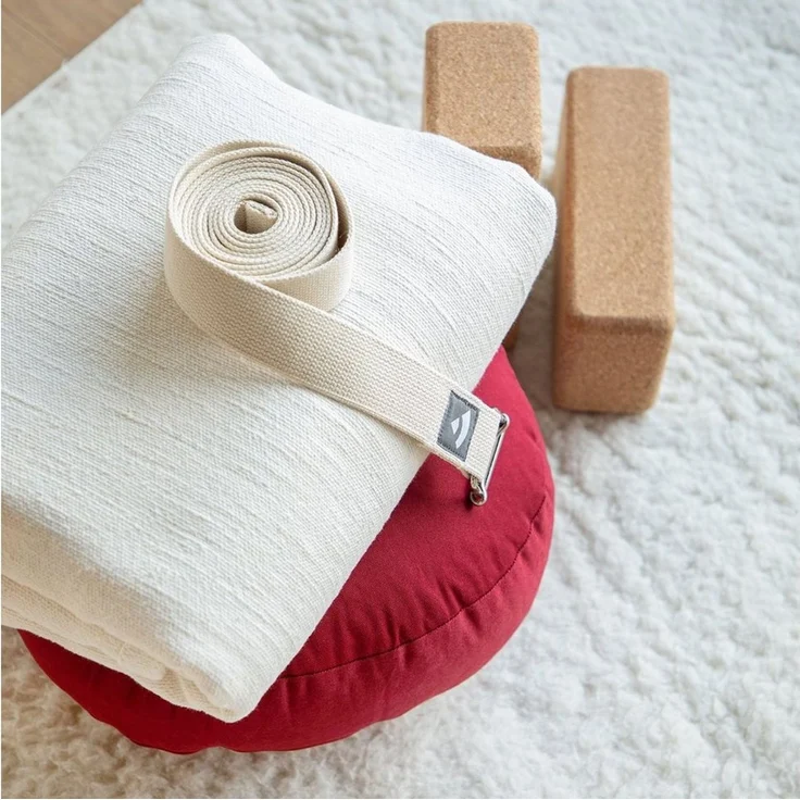 Wohndecke Yogadecke SHAVASANA, Baumwolle weinrot, bodhi – Bild 3