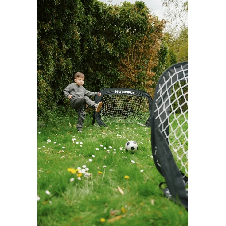 Hudora Pop Up Fußballtor mit Tragetasche, 2er Set, 120x80 cm, Schwarz – Bild 9