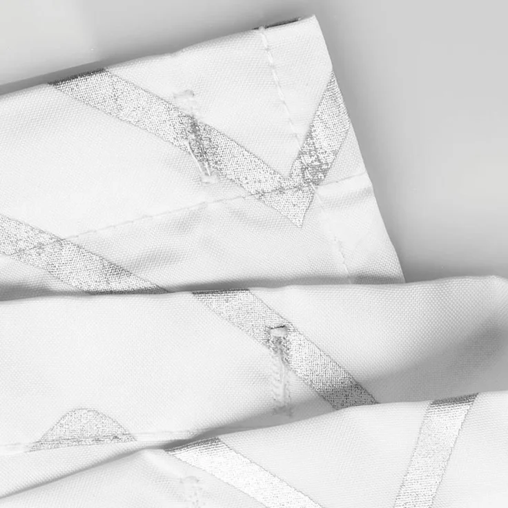 mDesign Duschvorhang Badewannenvorhang Zick-Zack Muster Polyester Weiß/Silber – Bild 6