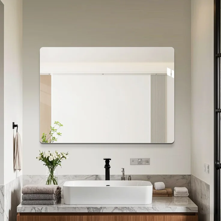 Badezimmerspiegel 50x70 cm, rahmenlos mit abgerundeten Ecken, horizontal oder vertikal montierbar