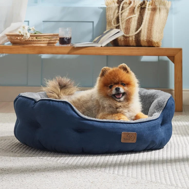 BEDSURE Katzenbett waschbar Katzen Bettchen - 63 x 53 x 20 cm Katzen Bett mit Zweiseitig Innenkissen Katzenschlafplatz für Katzen oder kleine Hunde, Navyblau – Bild 3