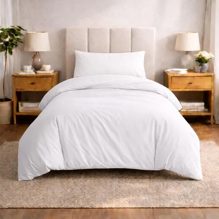 Komfortec Bettwäsche Premium, 135 x 200 bis 220 x 240 cm, 6 verschiedene Größen zur Auswahl, gebürstet 100% Mikrofaser, 2 teilig, Superweiches Bettwäsche-Set, Knitterfrei, Atmungsaktiv