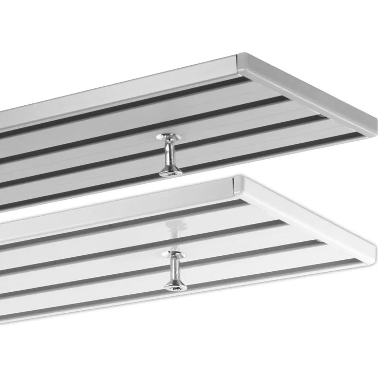 Gardineum Gardinenschiene Flächenvorhangschiene, 4-läufig, vorgebohrt, ab 2 m mittig geteilt, 4-läufig, Deckenmontage