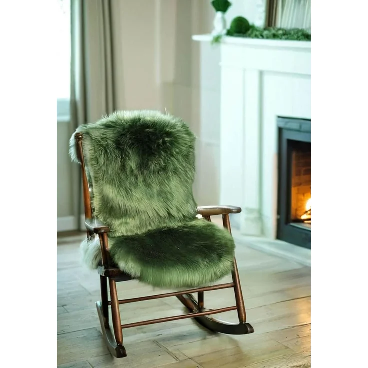 Lammfell Merino Moosgrün Größe: 90-100 – Bild 2