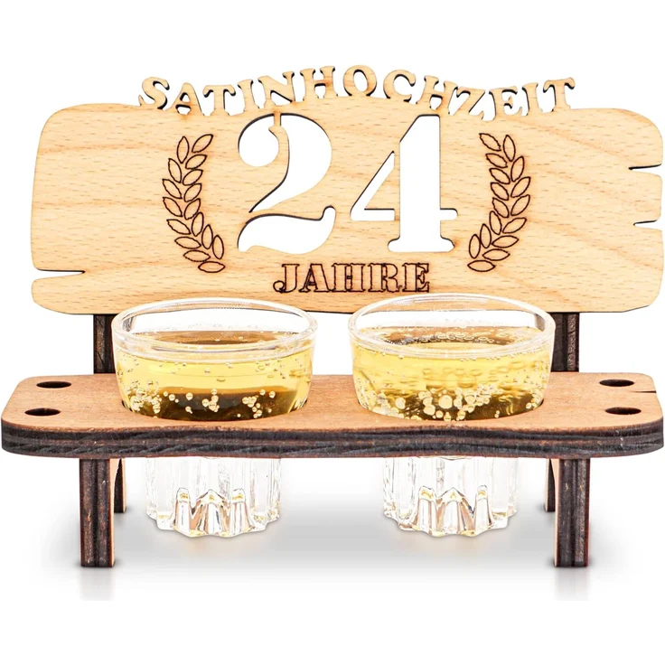 DARO Design - Schnapsbank 24. Hochzeitstag Satinhochzeit Geschenk Deko für Paare Männer Frauen aus Holz mit Gläsern – Bild 1