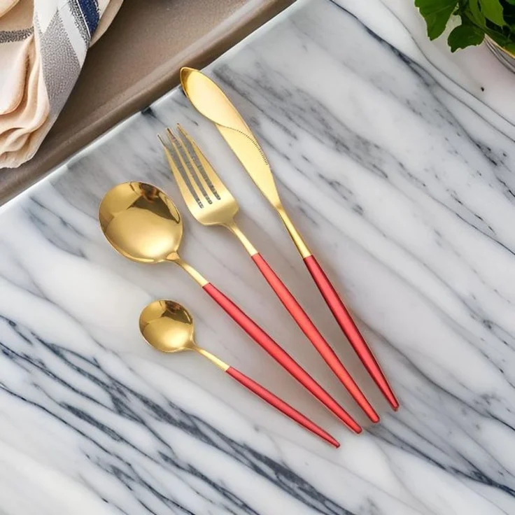 24 teiliges Besteck-Set aus hochwertigem Edelstahl für 6 Personen - Rot/Gold – Bild 4