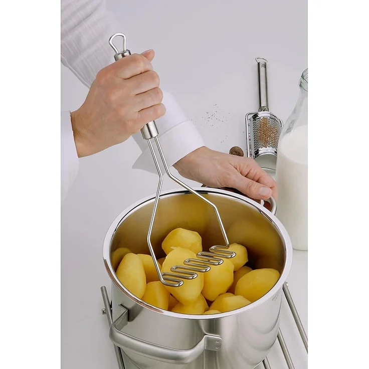 WMF Profi Plus Kartoffelstampfer – Bild 5