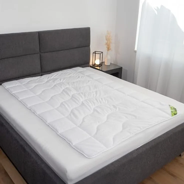 Traumschloss Sommerbettdecke Aloe Vera, Füllung: 100% Polyester, Bezug: 100% Polyester, Bezug mit Aloe Vera veredelt – Bild 7