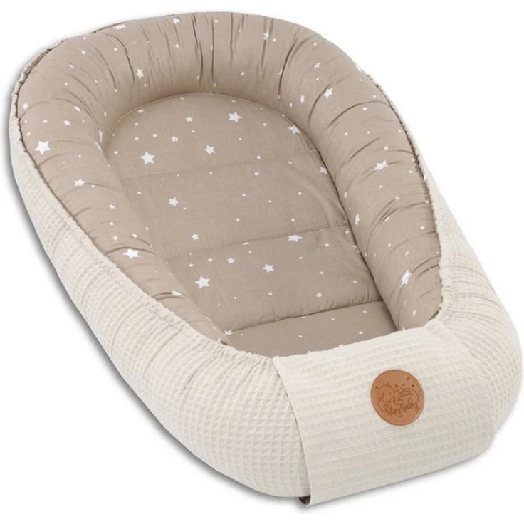 Babynest Neugeborene Nestchen Baby 90x50 cm - Kokon Handmade zweiseitig aus Baumwolle Waffel mit Babynestchen Beige mit Weiß Sternen – Bild 4