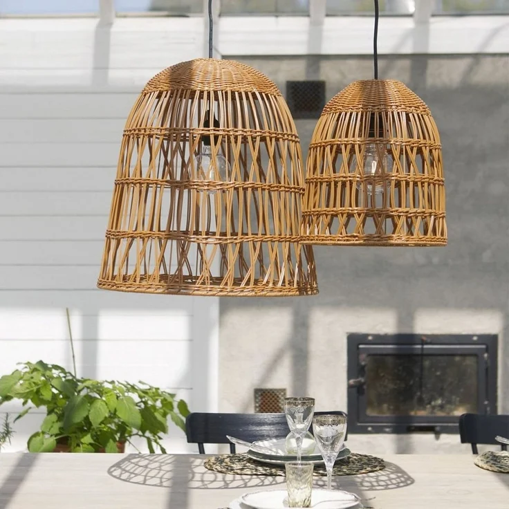 Geflochtener Lampenschirm ,Knute, aus Rattan, klein, schwarz, E27, outdoor – Bild 2