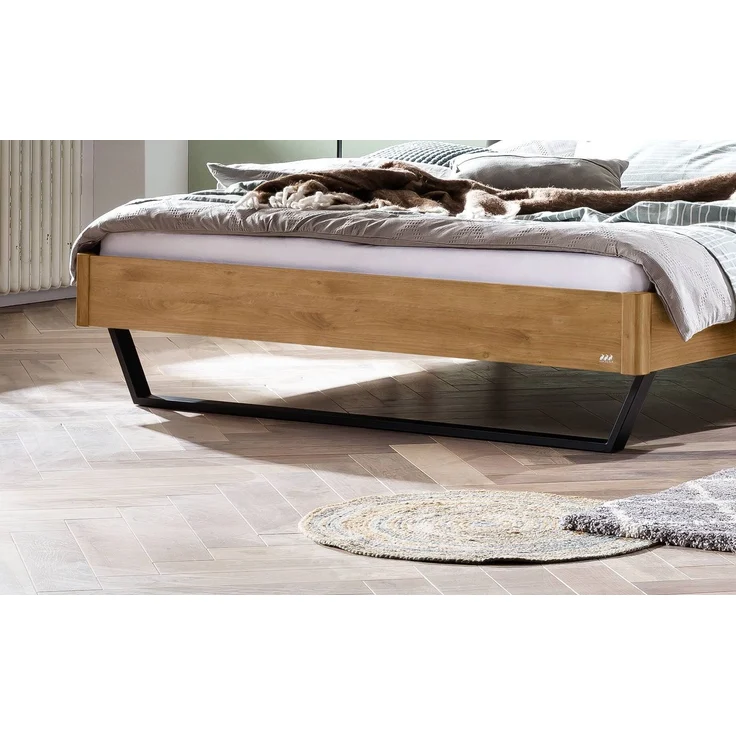 Hasena Massivholzbett Montieri Wildeiche mit Kopfteil, Bezug Monet Steel 160x200 cm, Komforthöhe 25 cm – Lounge – Bild 4