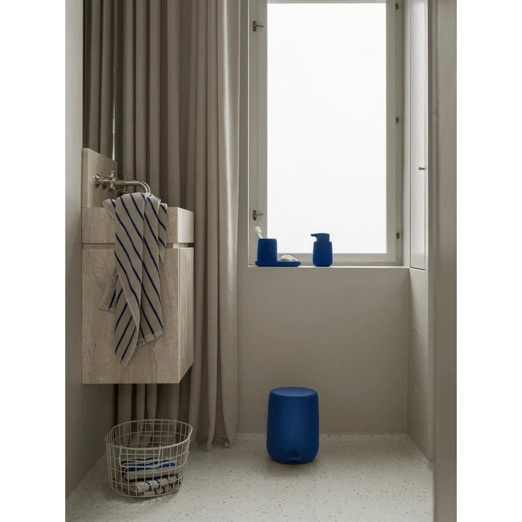 blomus Tablett -SONO- Ablageschale: Hochwertige Keramik mit Soft-Touch-Oberfläche, Keramik, Keramik, Silikon, Soft-Touch-Oberfläche, Innen glasiert, Pflegeleicht – Bild 2