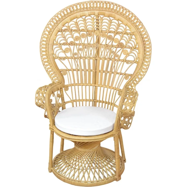 Pfauenthron aus Rattan beigefarben mit Kissen