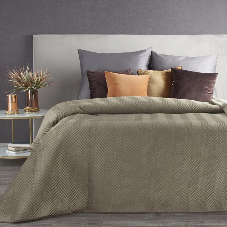 Tagesdecke Velours Samtdecke Gesteppt Steppdecke Klassische Decke SOFIA braun 220x240 cm braun – Bild 1