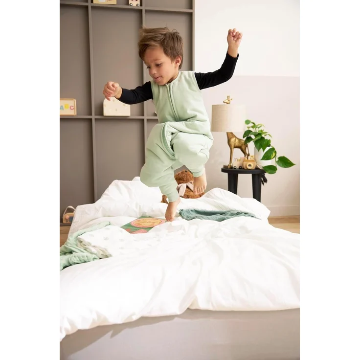Meyco Baby Winter Schlafoverall Jumper (Schlafsack aus 100% Slub-Baumwolle, weich, atmungsaktiv, feuchtigkeitsregulierend, 2.0 TOG, Größe: 104 cm), Soft Green – Bild 6
