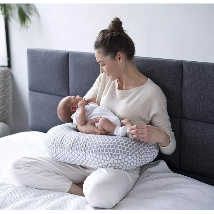 Motherhood Stillkissen klein fest OEKO-TEX® Standard 100 Zertifikatsnummer IW 00141, ergonomisches Design, Stillkissen klein, fester Form – Bild 6
